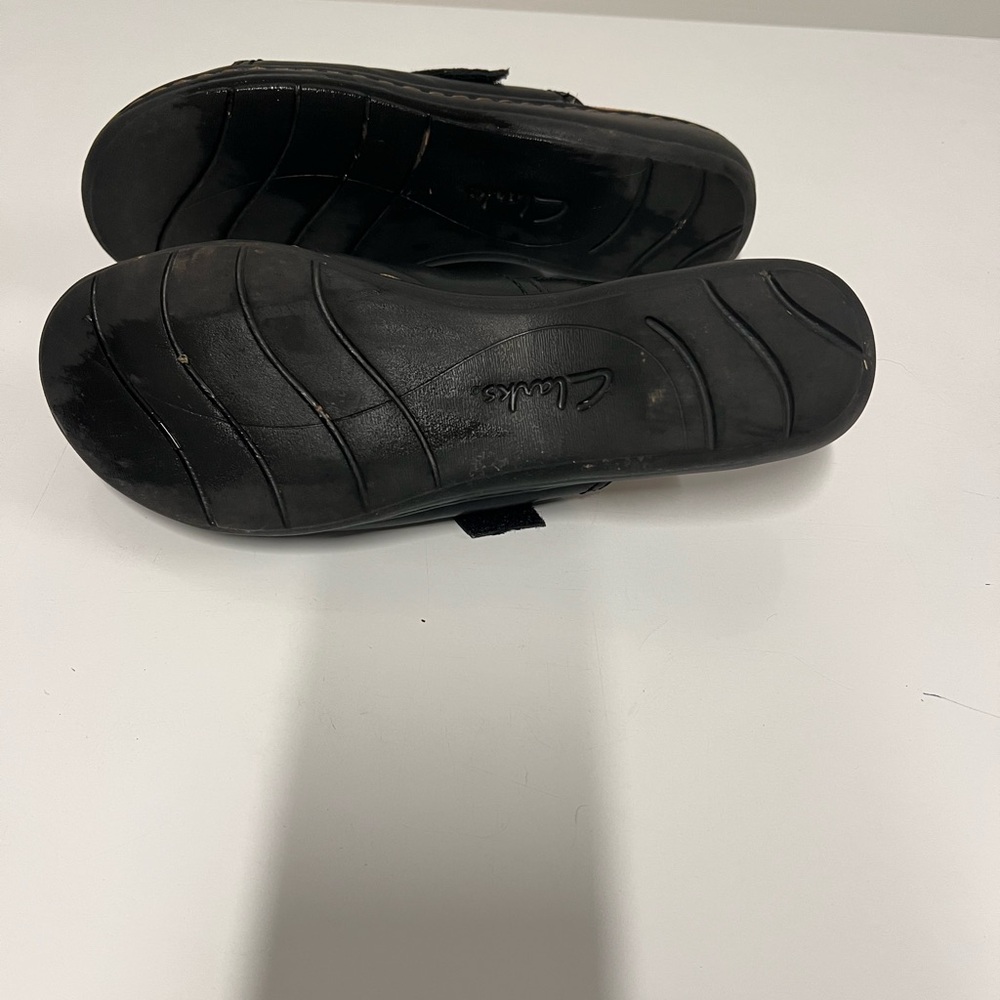 Clarks Women's Black Leather Mules - Picture 6 of 10